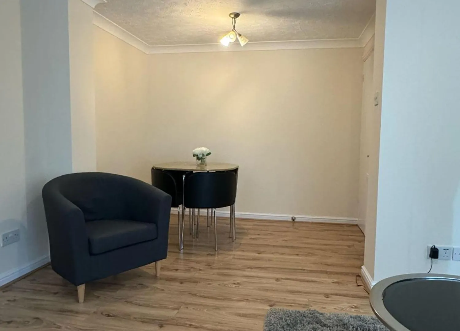 Arden Place Thamesmead  شقة